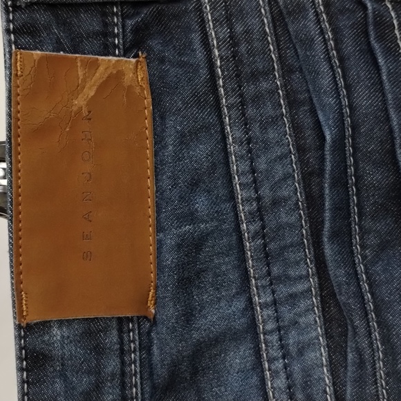 Sean John Relaxed Hamilton Fly Button Front Denim Jeans - Picture 11 of 15